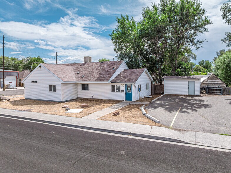 123 2nd St, Elko, NV à vendre - Photo de l’immeuble – Image 2 sur 32