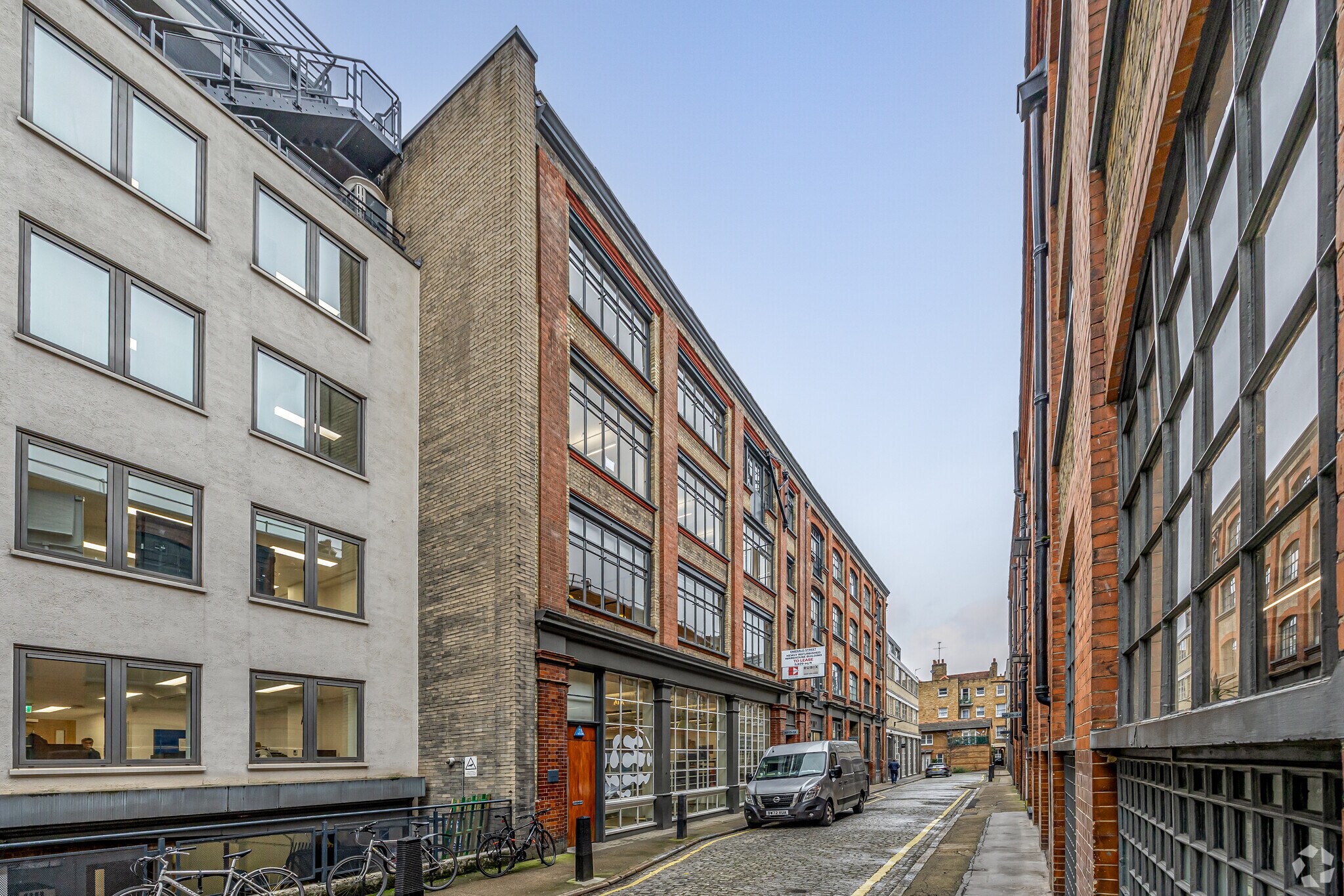 11-15 Emerald St, Londres à louer Photo principale– Image 1 sur 100
