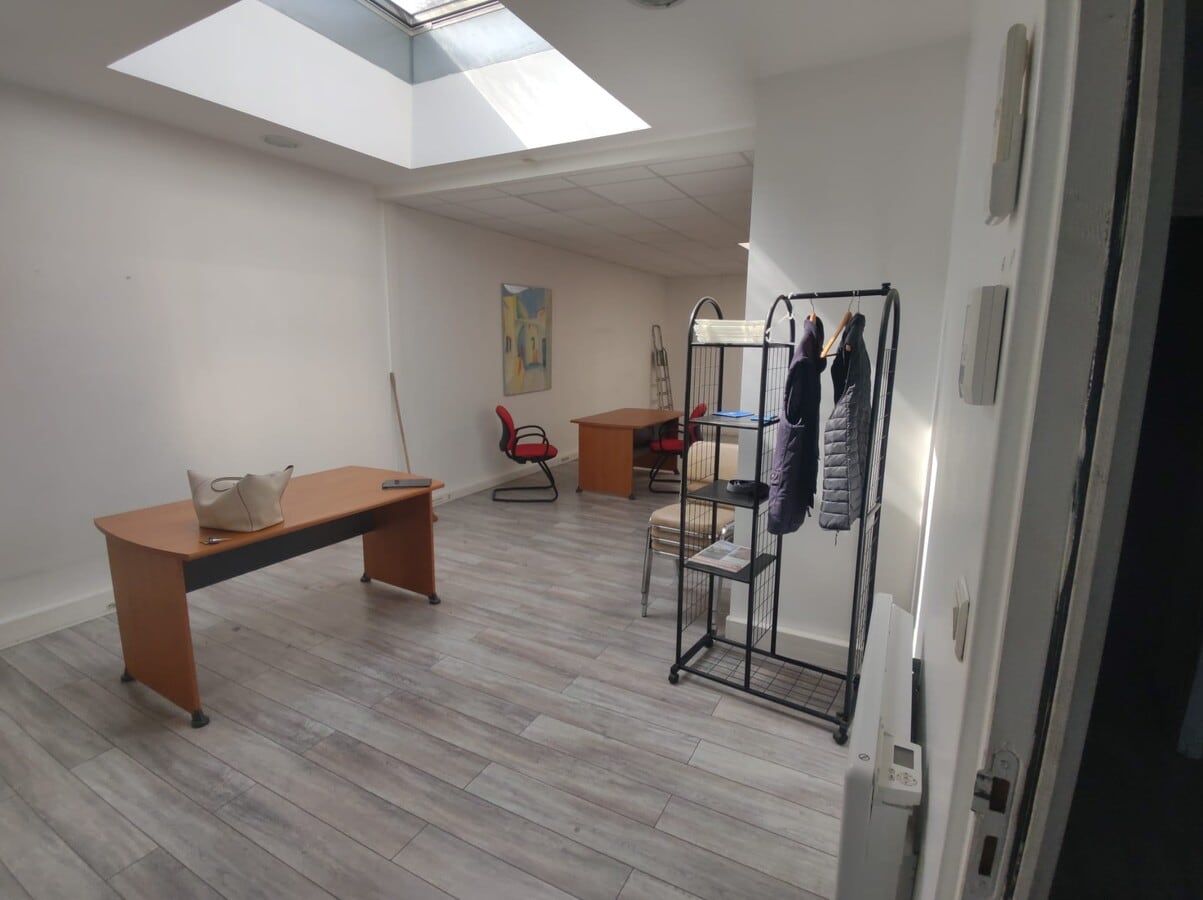2 Rue des Mariniers, Villeneuve-le-Roi, VDM 94290 - - - Photo intérieure - Image 1 of 5
