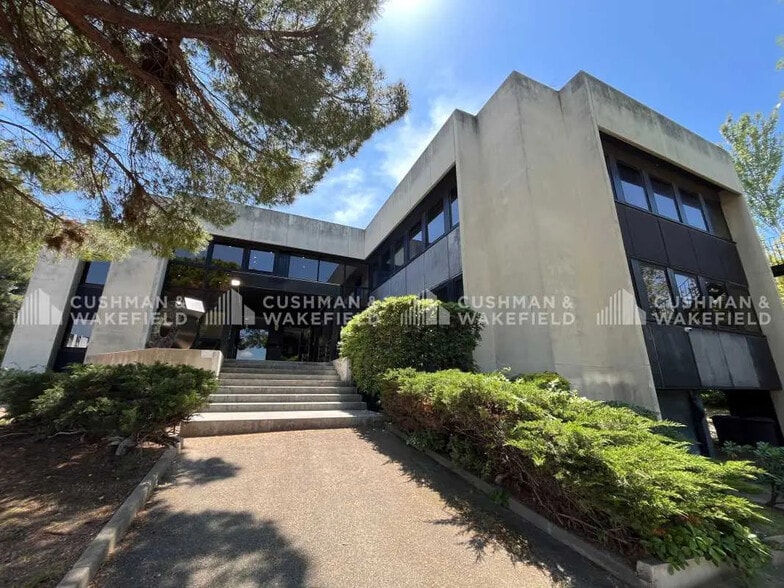 52 Avenue De Hambourg, Marseille à louer - Photo de l’immeuble – Image 1 sur 16