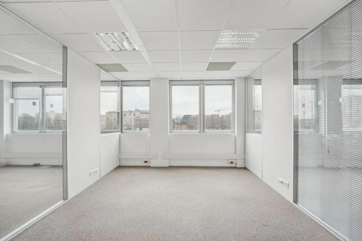 4 Avenue Laurent Cély, Asnières-sur-Seine à louer Photo intérieure– Image 1 sur 11