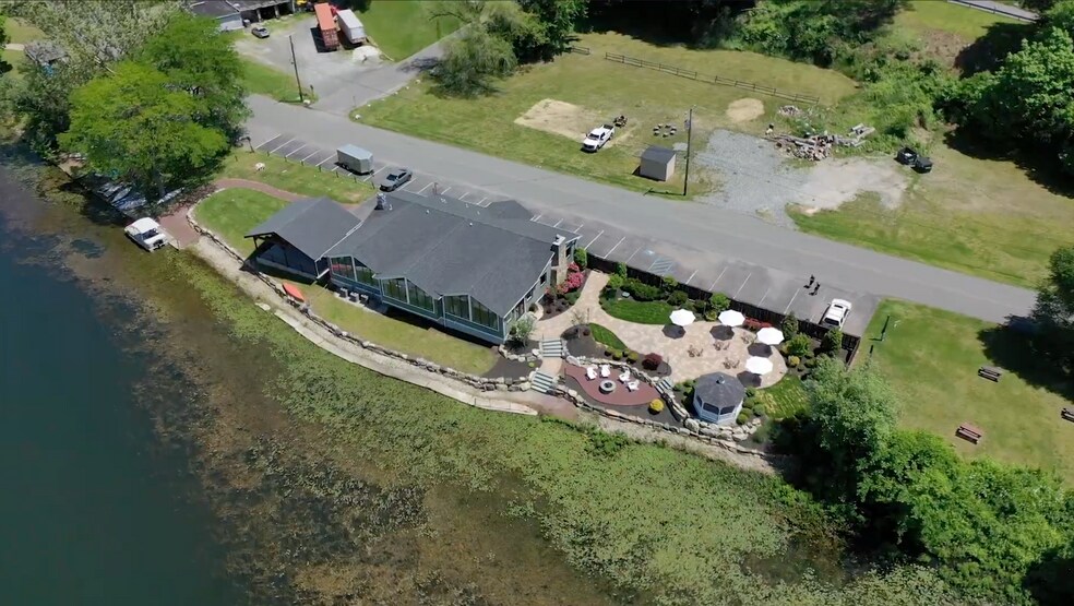 11 Lakeside Dr E, Belvidere, NJ à vendre - Aérien – Image 3 sur 17