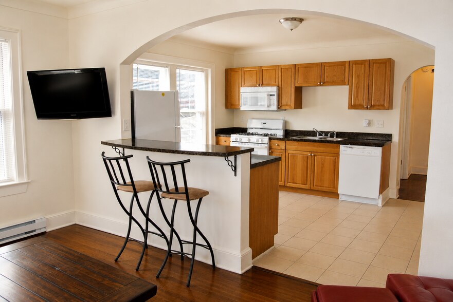 41 Prospect Ter, Cortland, NY à vendre - Photo de l’immeuble – Image 2 sur 5