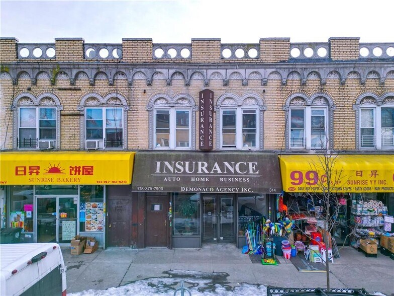 314 Kings Hwy, Brooklyn, NY à louer - Photo de l’immeuble – Image 1 sur 25