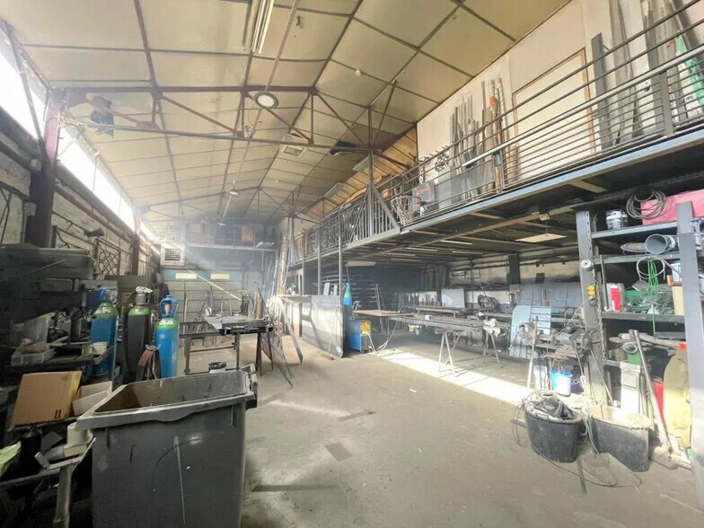 Industriel/Logistique dans Mareil-Marly à vendre - Photo de l’immeuble – Image 1 sur 7