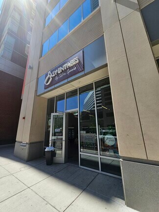 Plus de détails pour 1776 Curtis St, Denver, CO - Local commercial à louer