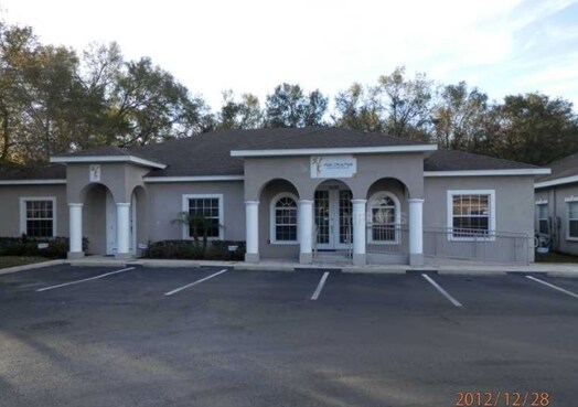 4202-4204 W Linebaugh Ave, Tampa, FL à louer - Photo de l’immeuble – Image 2 sur 51