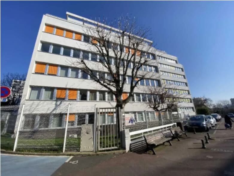157 Rue Des Blains, Bagneux à louer - Photo de l’immeuble – Image 3 sur 6