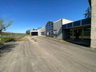 Plus de détails pour Local d'activités à louer