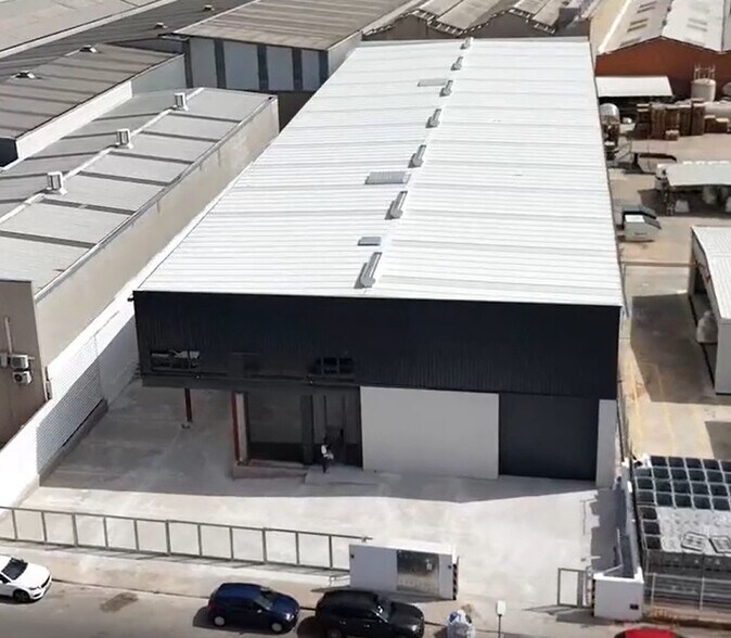 Industriel/Logistique dans La Llagosta, Barcelona à vendre - Photo intérieure – Image 1 sur 7