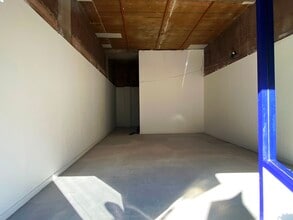 Hagley Mall, Halesowen à louer Photo intérieure– Image 2 sur 2