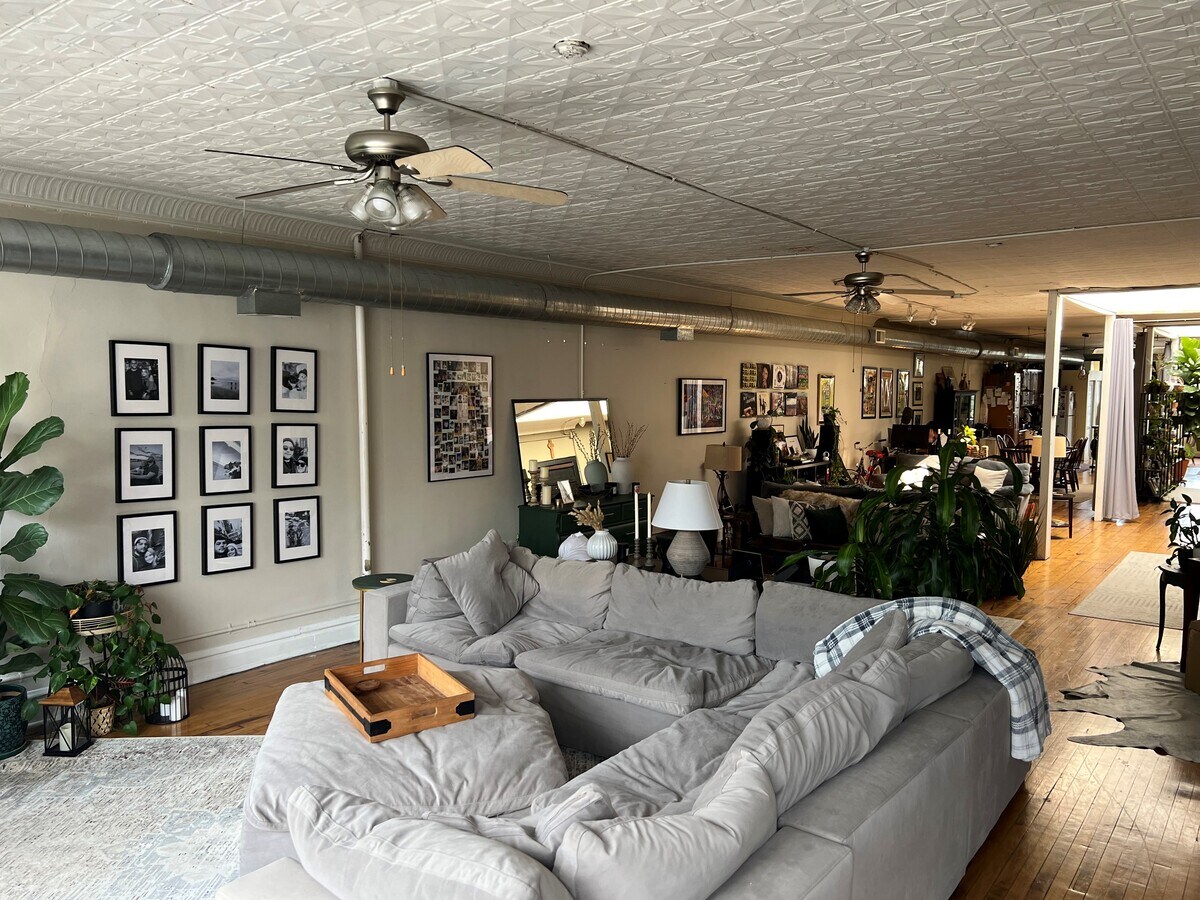 View Photo
