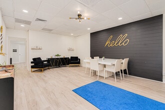 142 E Granada Blvd, Ormond Beach, FL à louer Photo de l’immeuble– Image 1 sur 18