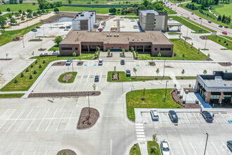 7300 Westown Pky, West Des Moines, IA - VUE AÉRIENNE  vue de carte - Image1