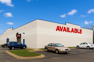 Plus de détails pour 160 N Barrington Rd, Streamwood, IL - Local commercial à louer