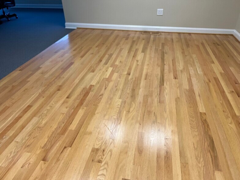 165 N Renfro St, Mount Airy, NC à vendre - Photo de l’immeuble – Image 2 sur 10