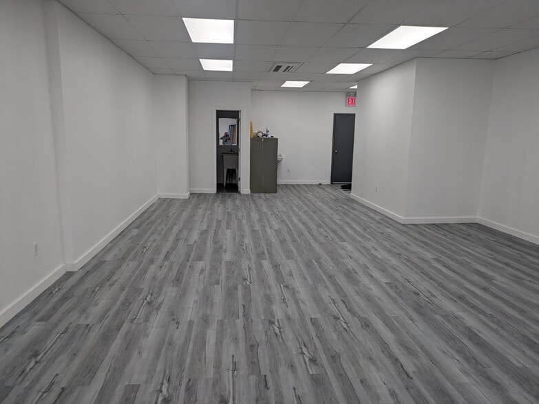 346-348 Liberty Ave, Brooklyn, NY à louer - Photo de l’immeuble – Image 3 sur 9