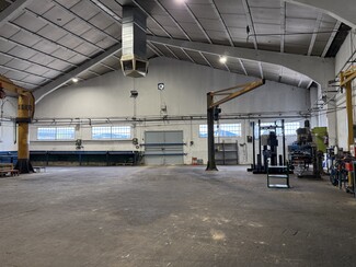 Plus de détails pour Industriel/Logistique à louer