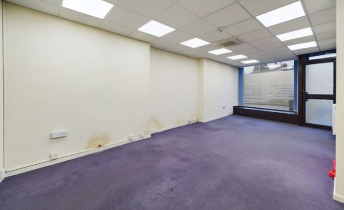 15 Stuart Ter, Pontyclun à vendre Photo intérieure– Image 1 sur 4