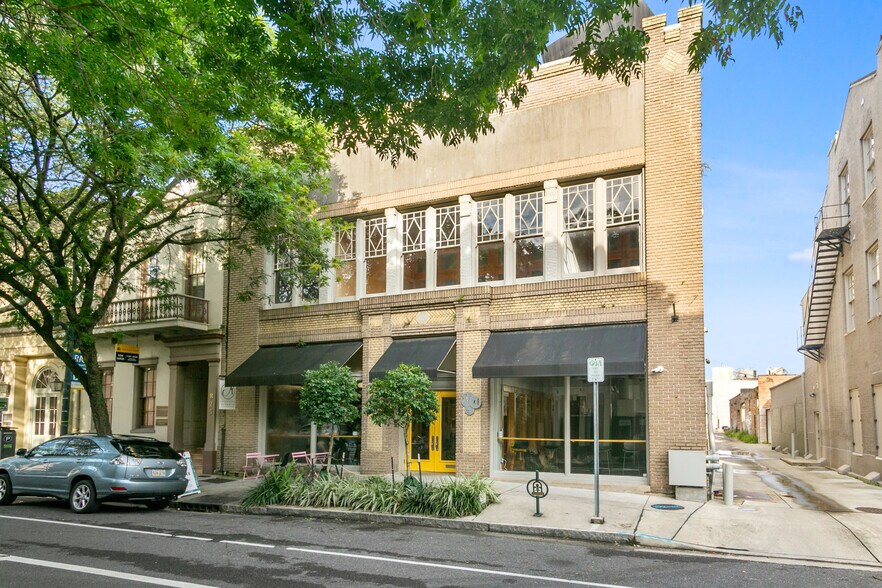 821 Baronne St, New Orleans, LA à louer - Photo principale – Image 1 sur 19
