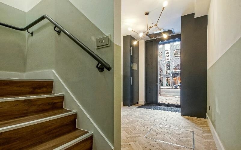 55 St Johns St, Londres à louer - Hall d’entrée – Image 2 sur 5