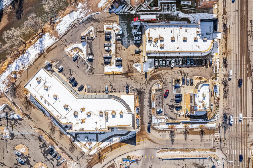 Railyard Marketplace portefeuille de 3 biens à vendre sur LoopNet.fr - Photo de l’immeuble – Image 2 sur 14