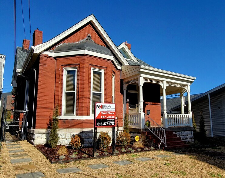 56 Lindsley Ave, Nashville, TN à louer - Photo de l’immeuble – Image 2 sur 7