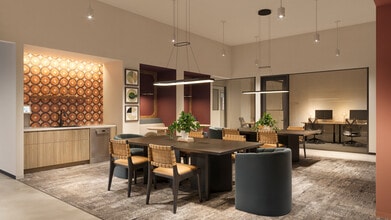 875 Third Ave, New York, NY à louer Photo intérieure– Image 2 sur 5