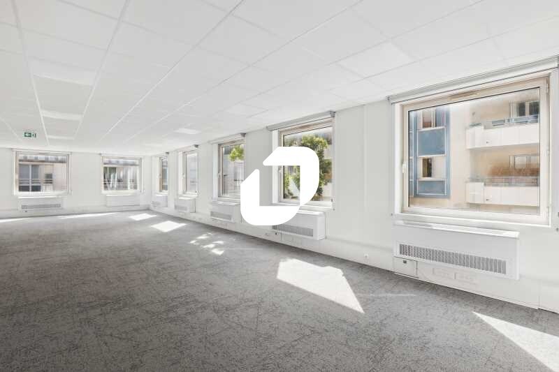 Bureau dans Suresnes à vendre - Photo de l’immeuble – Image 2 sur 11