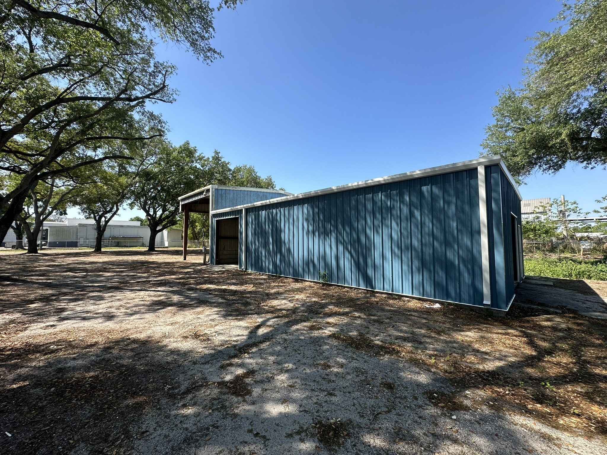 2701-2702 Wilder Ave, Tampa, FL à louer Photo de l’immeuble– Image 1 sur 9