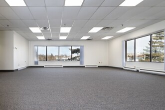 780 Windmill Rd, Dartmouth, NS à louer Photo intérieure– Image 2 sur 6