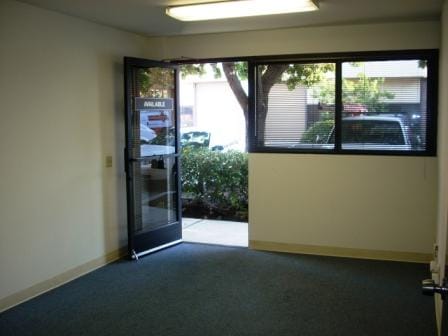 101 Industrial Rd, Belmont, CA à louer - Photo intérieure – Image 2 sur 17