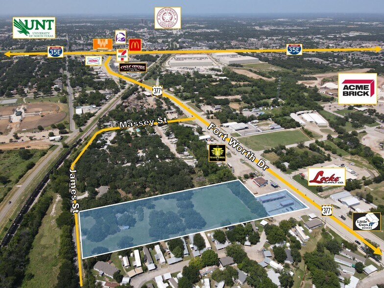 1920 Fort Worth Dr, Denton, TX à vendre - Photo de l’immeuble – Image 1 sur 1