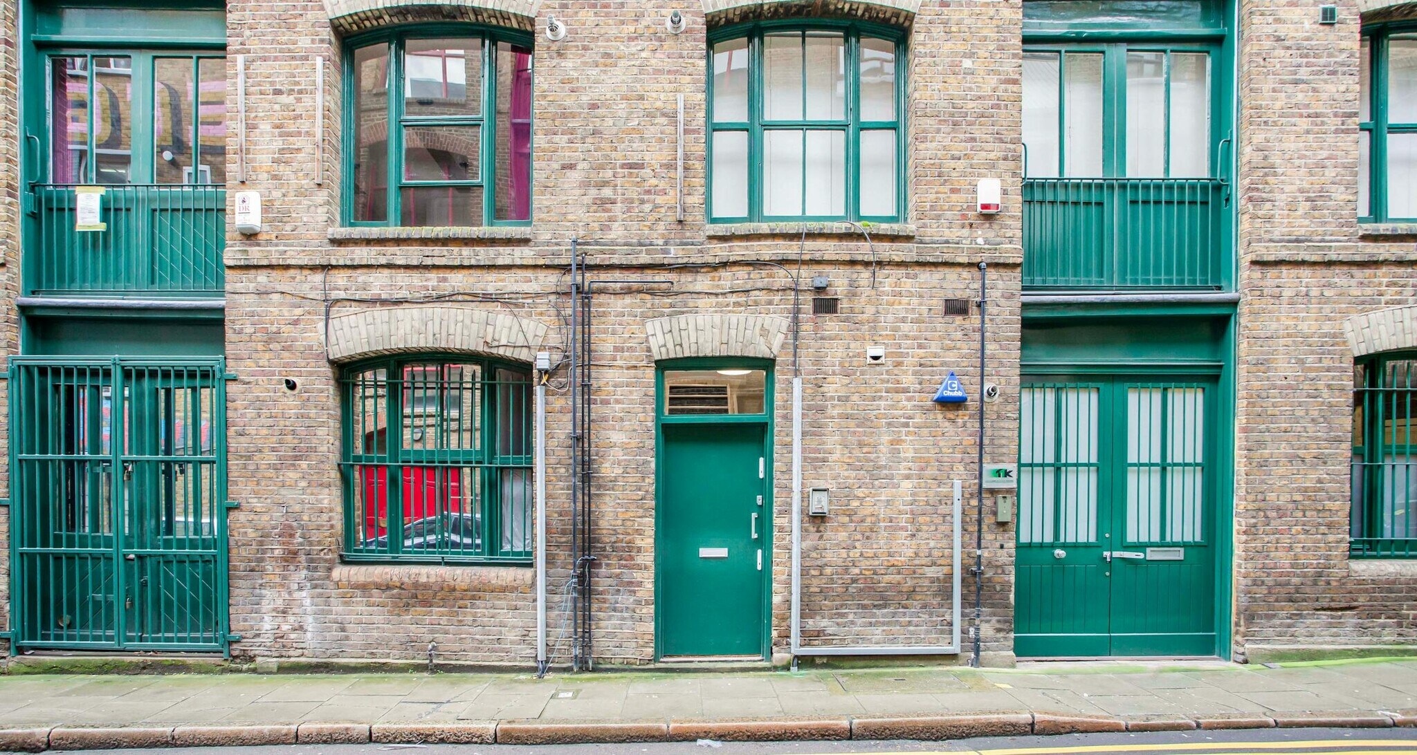 1-4 Christina St, Londres à louer Photo de l’immeuble– Image 1 sur 6