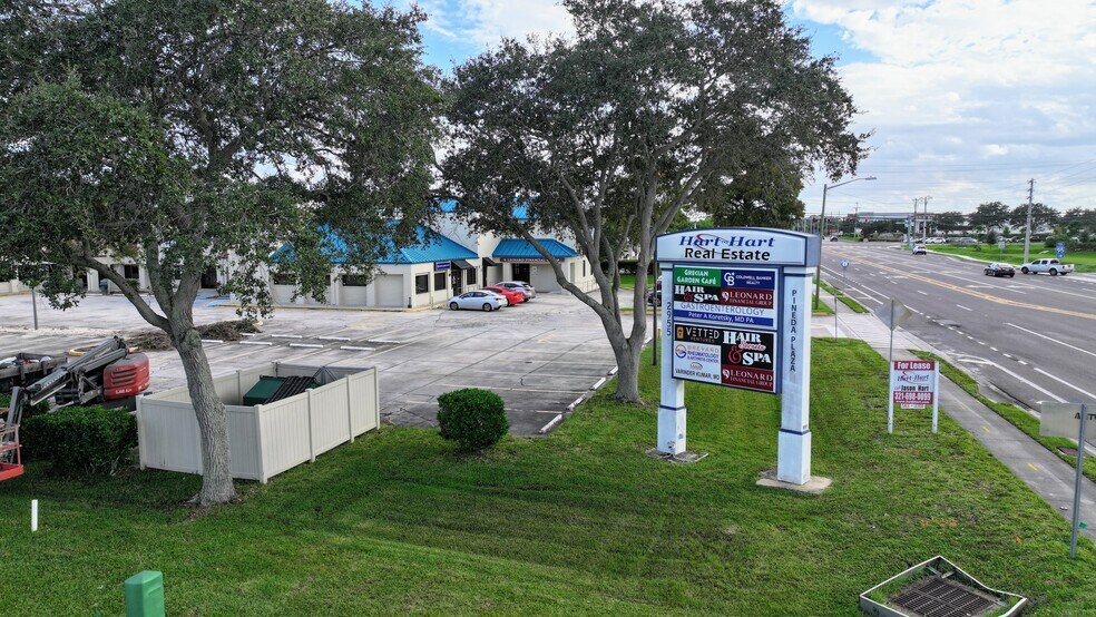 2955 Pineda Plaza Way, Viera East, FL à vendre - Photo de l’immeuble – Image 2 sur 68