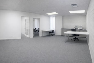 3100 Mill St, Reno, NV à louer Photo intérieure– Image 2 sur 3