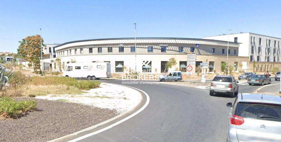 Local commercial dans Pézenas à louer - Photo de l’immeuble – Image 1 sur 1
