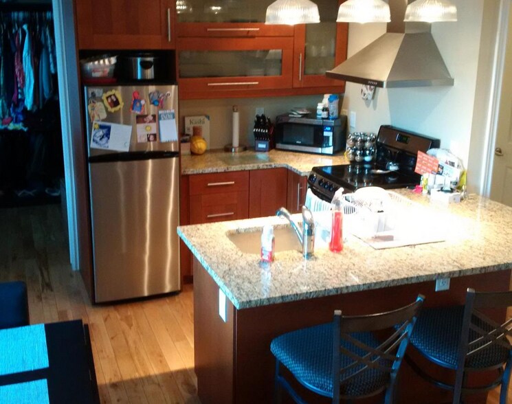 324 Currell Av, Ottawa, ON à vendre - Photo intérieure – Image 3 sur 5