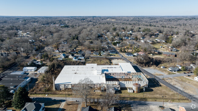 Plus de détails pour 215 Bonview Ave, Lincolnton, NC - Industriel/Logistique à vendre