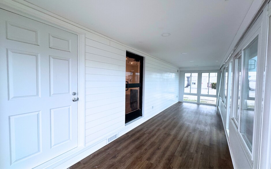 3895 N Dupont Hwy, Dover, DE à vendre - Photo intérieure – Image 3 sur 6