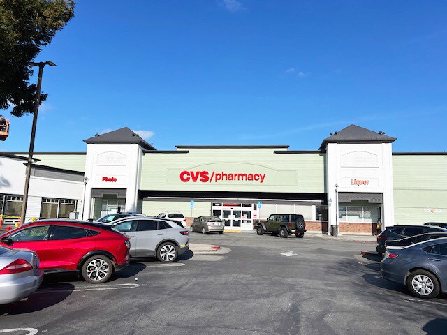 1001-1111 El Camino Real, Redwood City, CA à louer Photo principale– Image 1 sur 15