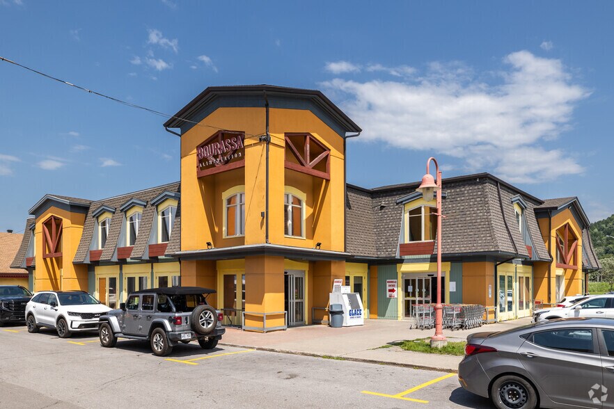100-105 Avenue Guindon, St-Sauveur, QC à louer - Photo de l’immeuble – Image 2 sur 12
