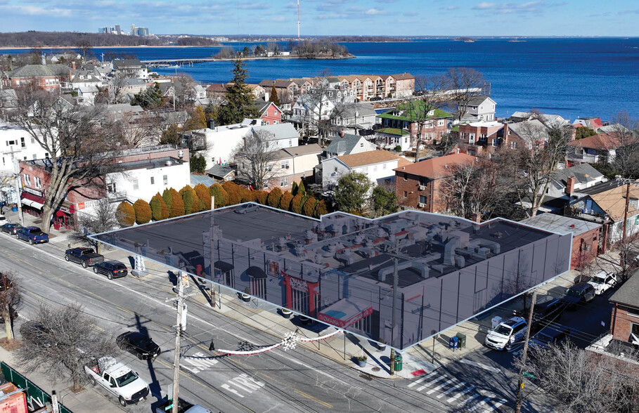 500 City Island Ave, Bronx, NY à vendre - Photo de l’immeuble – Image 2 sur 9