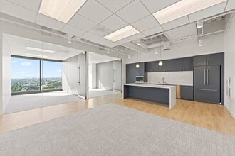 11150 Santa Monica Blvd, Los Angeles, CA à louer Photo intérieure– Image 1 sur 6