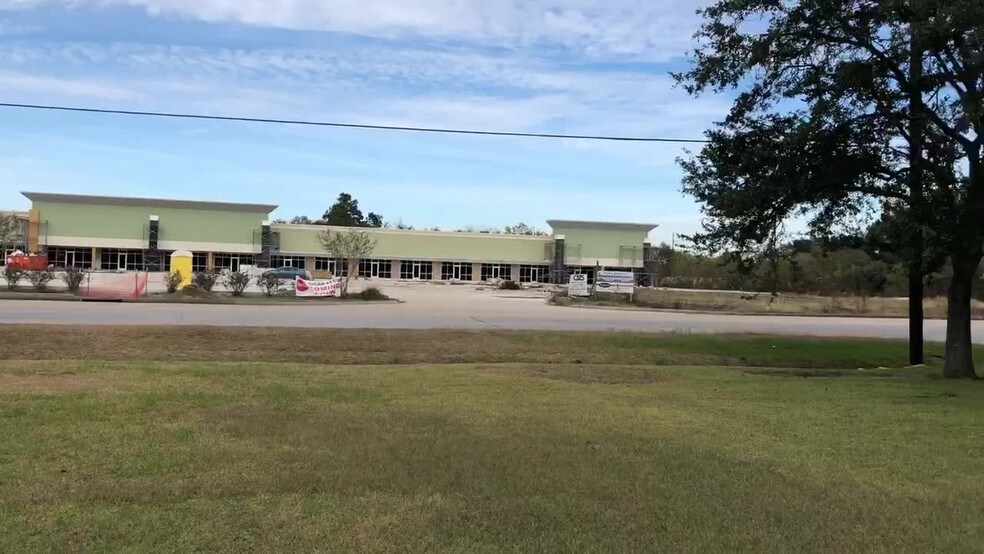 5780 Walden Rd, Beaumont, TX à louer - Vidéo sur l’annonce professionnelle – Image 2 sur 24