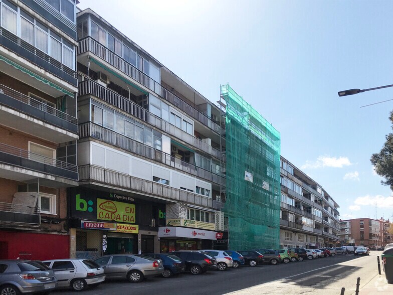 Avenida Constitución, 68, Coslada, Madrid à louer - Photo de l’immeuble – Image 2 sur 2