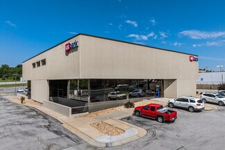 Plus de détails pour 3640 S Noland Rd, Independence, MO - Local commercial à vendre