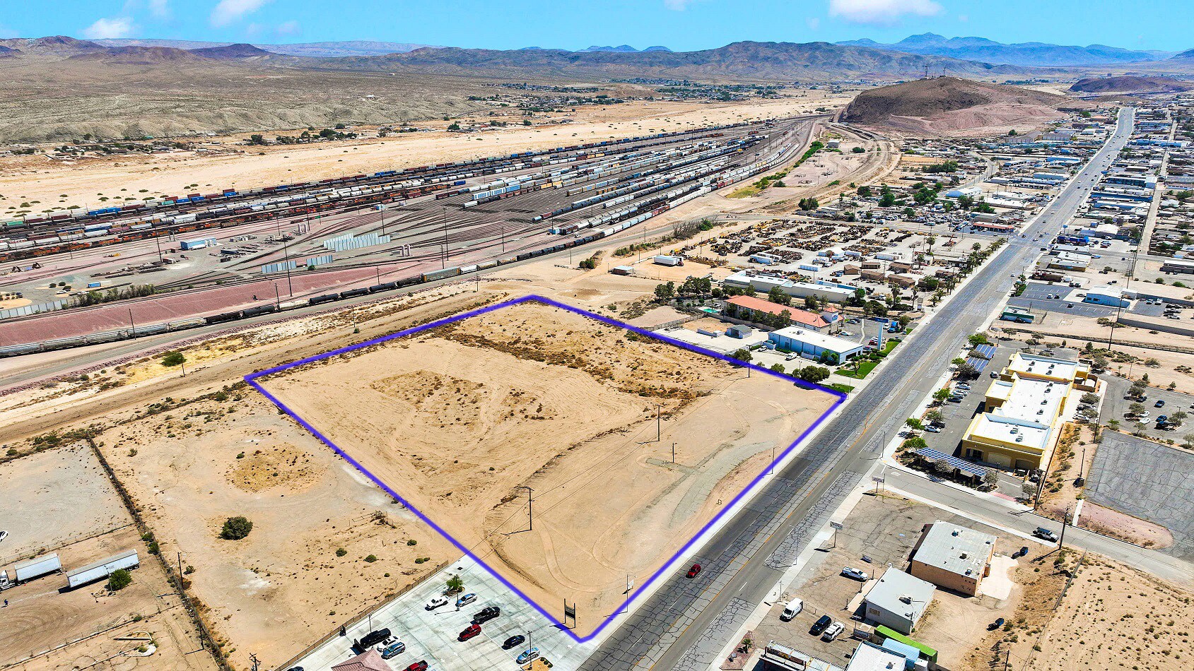 2041 W Main St, Barstow, CA à vendre Photo de l’immeuble– Image 1 sur 9