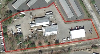 Plus de détails pour 95 Mill Rd, Riverhead, NY - Industriel/Logistique à vendre
