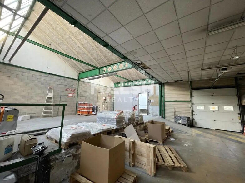 Local d'activités dans Villeurbanne à vendre - Photo intérieure – Image 2 sur 15